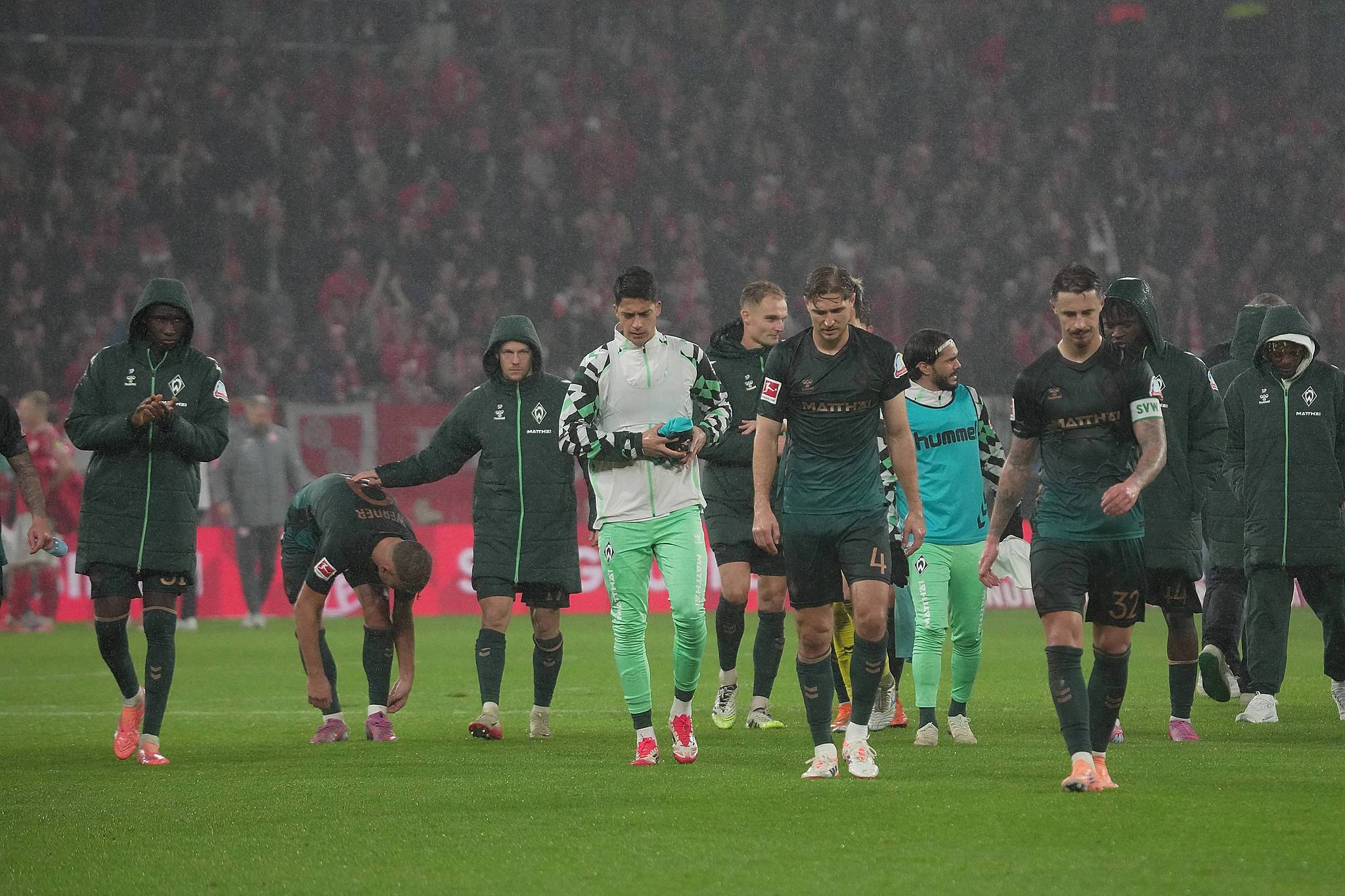 kaiyun-云达不莱梅对阵多特蒙德实时比分：今日德甲直播