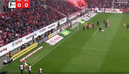 1651326287432089338.gif 拜仁10.gif