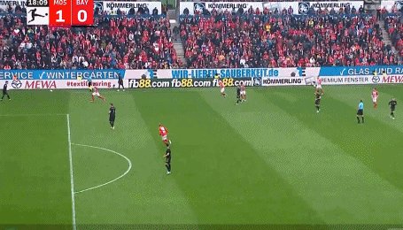 1651326719117068472.gif 拜仁18.gif