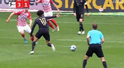 1651330231070016474.gif 拜仁57B.gif