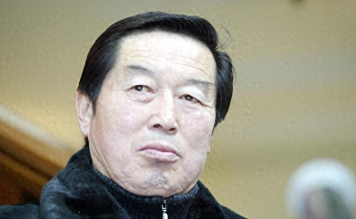 kaiyun-“体坛败类”马俊仁有多狠？逼队员集体切阑尾，还亲自为女队员打禁药|马家军|世界大学生运动会|曲云霞|田径比赛|藏獒_新浪体育_新浪新闻